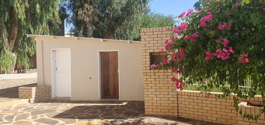 3 Bedroom Property for Sale in Upington Northern Cape